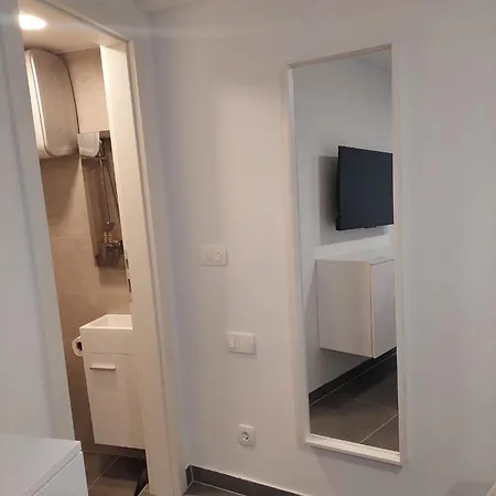 R&b * Baška